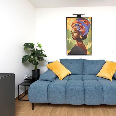 Apartman Kero Бибине Екстериор снимка